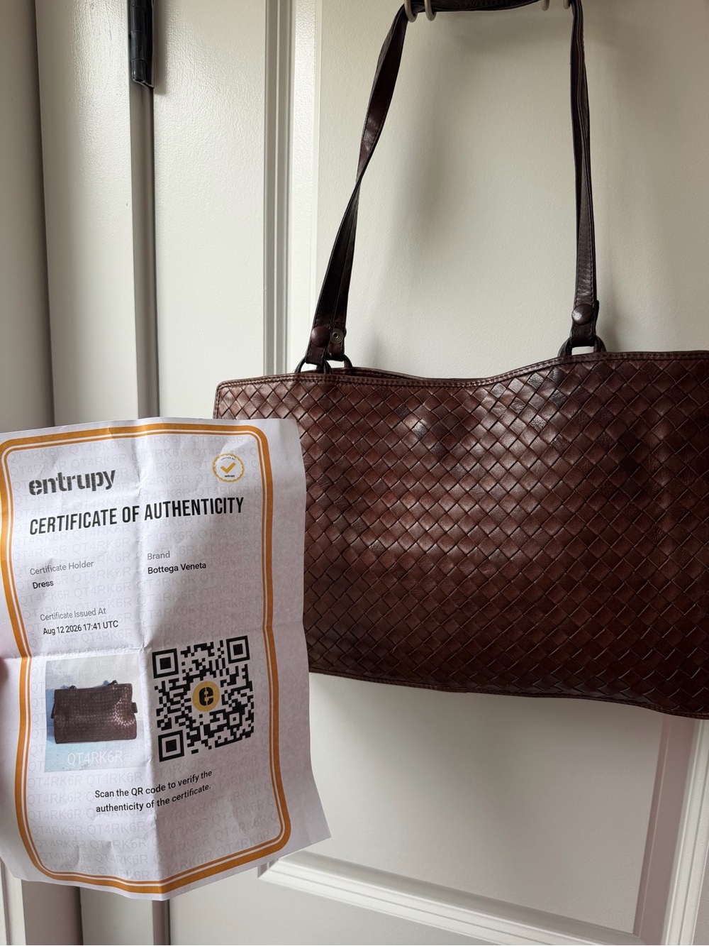 Authentic Bottega Veneta Intrecciato Leather Shoulder Tote in Dark Brown - Picture 15 of 15